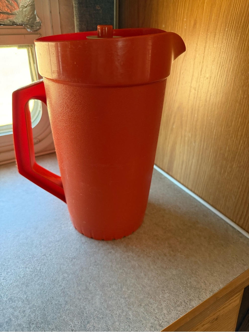 Tupperware Harvest Orange 2 Qt Drink Pitcher #800-9 w Lid USA VTG MCM